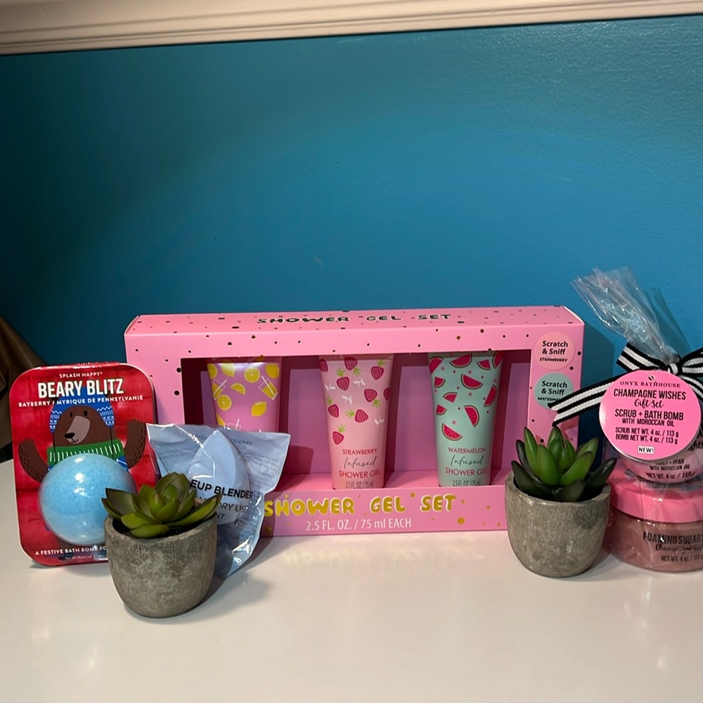 VALENTINE'S DAY GIFT SET 4PCS